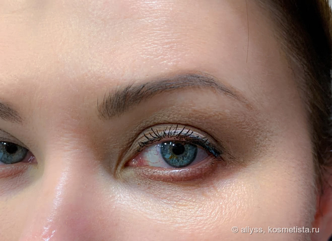 Термостойкая MAC Extended play lash gigablack