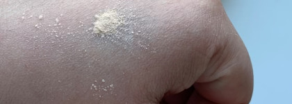 Почти нескончаемая рассыпчатая Poudre Universelle Libre #30 Chanel