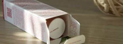 Total Eye Smooth бальзам против морщин для кожи вокруг глаз Clarins