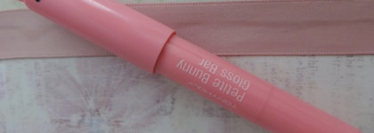 Tony Moly Petit Bunny Gloss Bar - милые блески-бальзамчики для губ