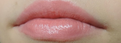 Tony Moly Petit Bunny Gloss Bar - милые блески-бальзамчики для губ