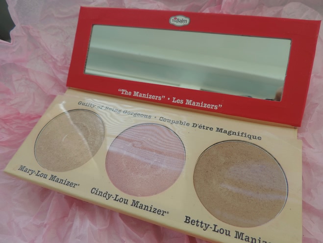 The Manizer Sisters от The Balm - контурирование хайлайтерами?