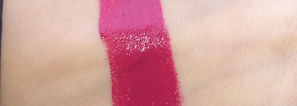 "Черный" кардинал Liquid Lipstick berry affair от Artdeco, полон сюрпризов