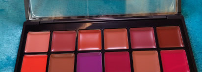 Губы по желанию и настроению с Lip Palette от Anastasia Beverly Hills