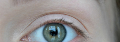 Яркий макияж глаз с пигментами Tammy Tanuka. Фотоурок