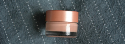 Маскируемся вместе с Becca Under Eye Brightening Corrector