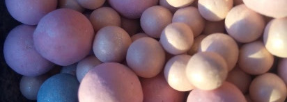 Пудра в шариках Guerlain Météorites Perles de Légende Light-Revealing Pearls of Powder (Limited Edition): сиять и никаких гвоздей