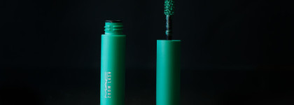 Подарки Косметисты – набор MAC Zoom Lash