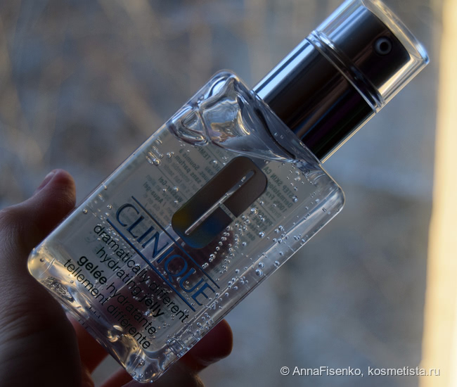 Уникальное увлажняющее желе Dramatically Different Hydrating Jelly от Clinique