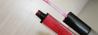 Блеск для губ с эффектом увеличения Artdeco Hydra Lip Booster 55