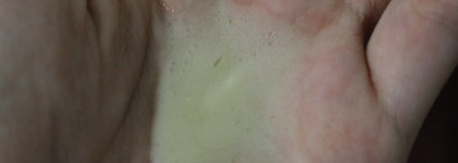 Средства от Клеоны - растительная маска для волос и сухая маска-скраб для лица