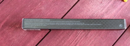 Клюква на глазах с Holika Holika Pro: Beauty Foxy Eyeliner в оттенке #05 Burgundy