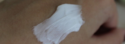 Кремы для рук: EOS Hand lotion и BCL SPA Critical repair cream