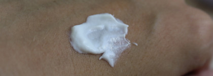 Кремы для рук: EOS Hand lotion и BCL SPA Critical repair cream