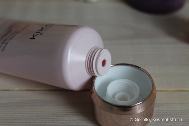 Увлажняющие маски: Natura Siberica и Kiko Milano