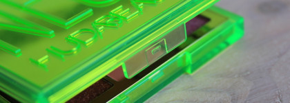 Huda Beauty Green Neon Obsessions