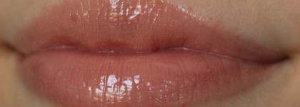 Buxom Strike Gold Plumping Lip Gloss Set