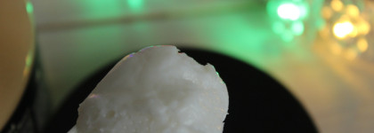Две маски для волос: Biospa и Bleach London