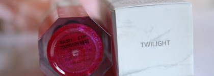 Dear Dahlia Paradise Aurora shine lip treatment в оттенке Twilight