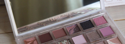Huda Beauty Rose Quartz Eyeshadow Palette
