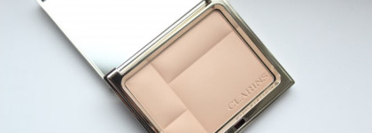 Пудра для сумочки Clarins Ever Matte Shine Control Mineral Powder Compact #00 Transparent opale