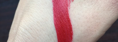 Мой верный красный. Thе Balm Meet Matt(e) Hughes long-lasting liquid Lipstick в оттенке Loyal