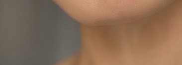 Холодный nude. Помада-карандаш для губ Sexy Lipstick Pen Velvet Praline от Romanovamakeup