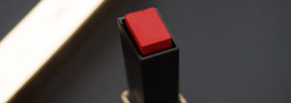YSL Rouge Pur Couture The Slim Leather-Matte Lipstick в оттенке 21 Rouge Paradoxe