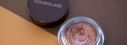 Кремовые тени Hourglass Scattered light glitter eyeshadow в оттенке Blaze
