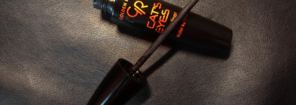 Golden Rose Cat's eyes Eyeliner in Black