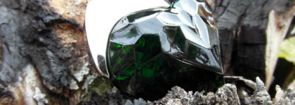 Колдовская Aura Mugler