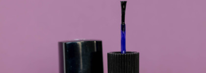 Чернильные лаки для ногтей Chanel Sunrise Trip и Masura Для него. Кто где?