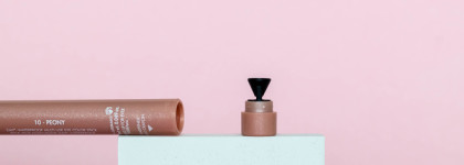 Водостойкие тени-карандаш Make Up For Ever Aqua Resist Smoky Shadow в оттенке 10 Peony