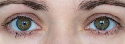 Тушь для ресниц универсальная «Яркий образ» Сияна Москва в голубом и зеленом оттенках