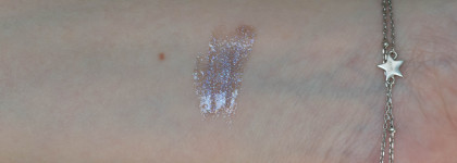 Волшебный лунный жезл, или Блеск для губ Jeffree Star Cosmetics The Gloss в оттенке Sequin Glass