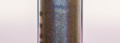 Волшебный лунный жезл, или Блеск для губ Jeffree Star Cosmetics The Gloss в оттенке Sequin Glass