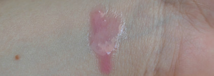 Просто блеск Influence Beauty Plexiglass Lip Gloss 08 Полупрозрачный малиновый