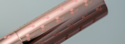 Ягодный оттеночный бальзам для губ Naj Oleari Tender Glow Lip Balm 04 Grape Juice