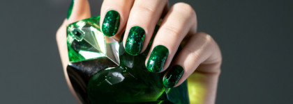 Колдунья на минималках: Mugler Aura EDT