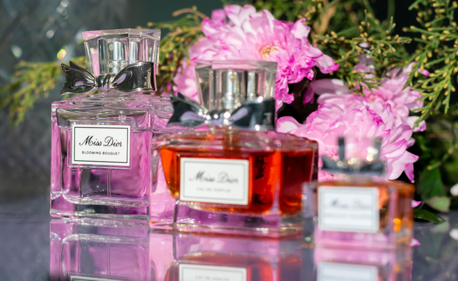 Как это – быть несладким среди ванильной братии? Miss Dior Blooming Bouquet Dior