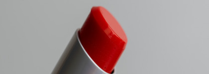 Бальзам для губ Mac Glow Play Lip Balm в оттенке Rouge Awakening