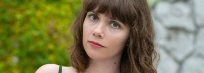 Бальзам для губ Mac Glow Play Lip Balm в оттенке Rouge Awakening