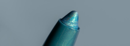 Русалочьи тени-карандаш Deborah Milano 24Ore Color Power Eye Shadows в оттенке 06