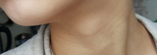 Chanel LES Beiges Teint Belle Mine Naturelle SPF 25