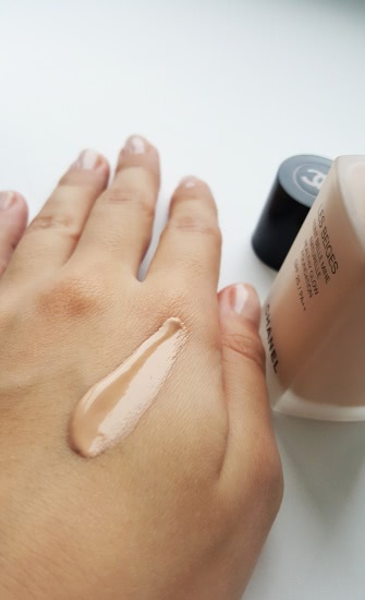Chanel LES Beiges Teint Belle Mine Naturelle SPF 25