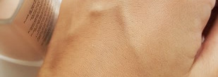 Chanel LES Beiges Teint Belle Mine Naturelle SPF 25