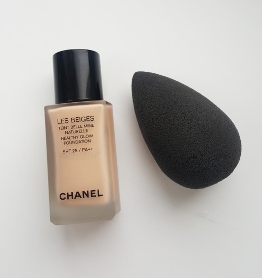Chanel LES Beiges Teint Belle Mine Naturelle SPF 25