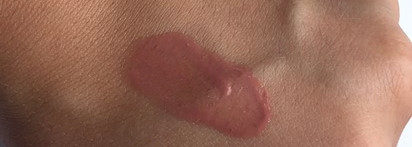 Becca Beach Tint в оттенке Fig