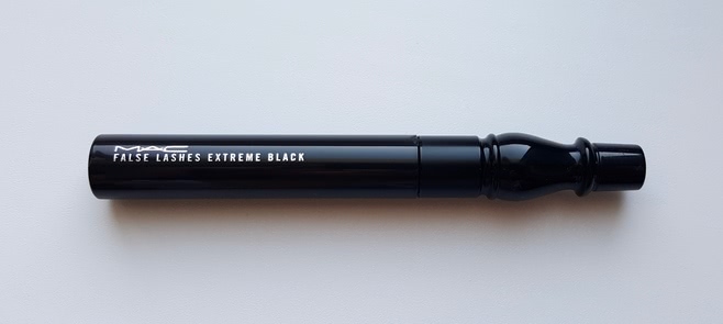 Тушь для ресниц False Lashes Extreme Black от Мас