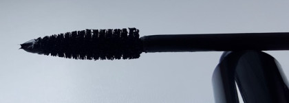 Тушь для ресниц False Lashes Extreme Black от Мас